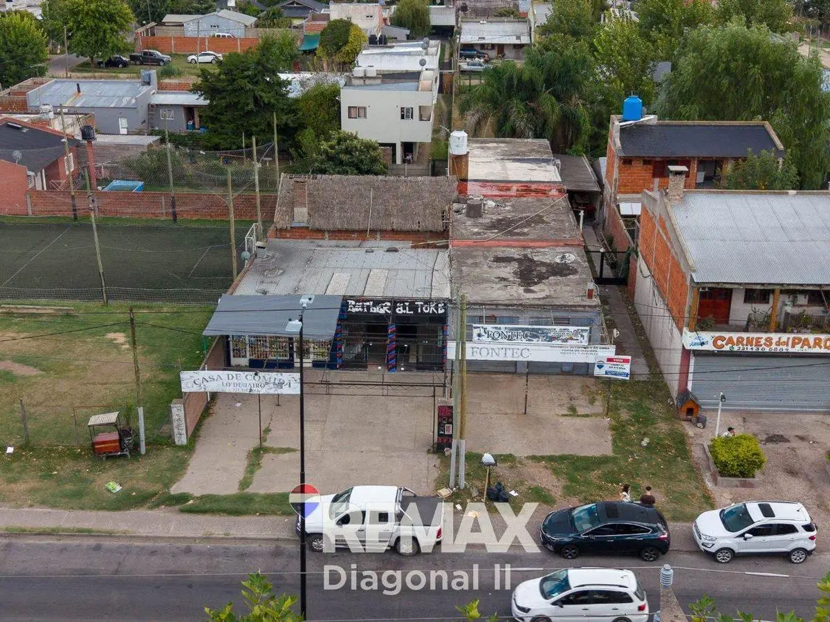 CASA Y LOCALES EN VENTA EN ROMERO 3