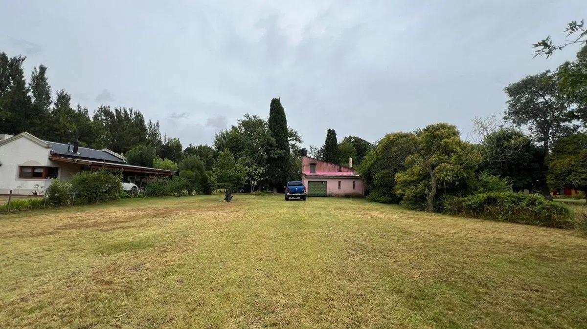 CASA QUINTA EN VENTA ESTACION GOMEZ BRANDSEN 2