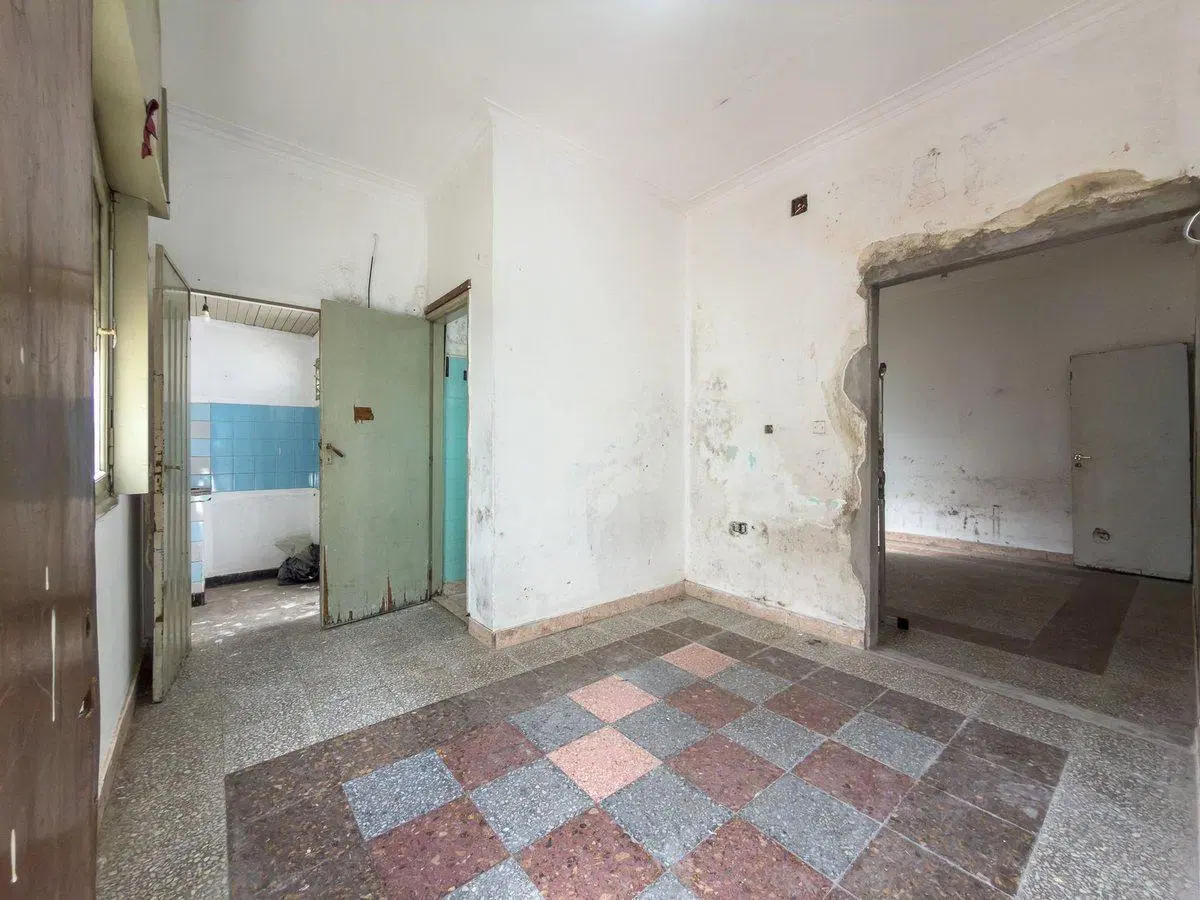 CASA EN VENTA RINGUELET 5