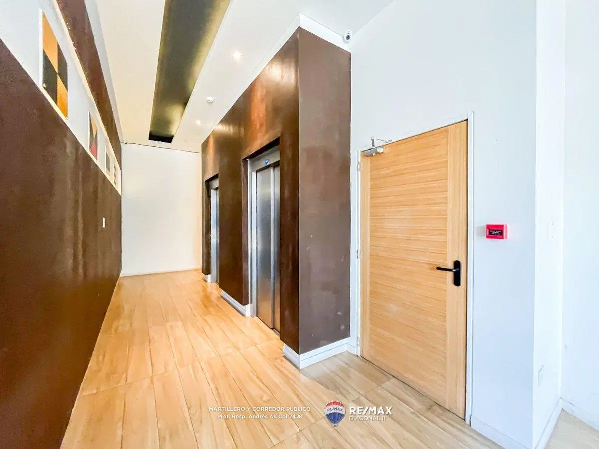DEPARTAMENTO EN VENTA CON BALCON Y COCHERA 5