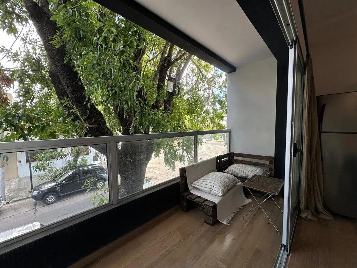 MONOAMBIENTE EN VENTA. LA PLATA 4