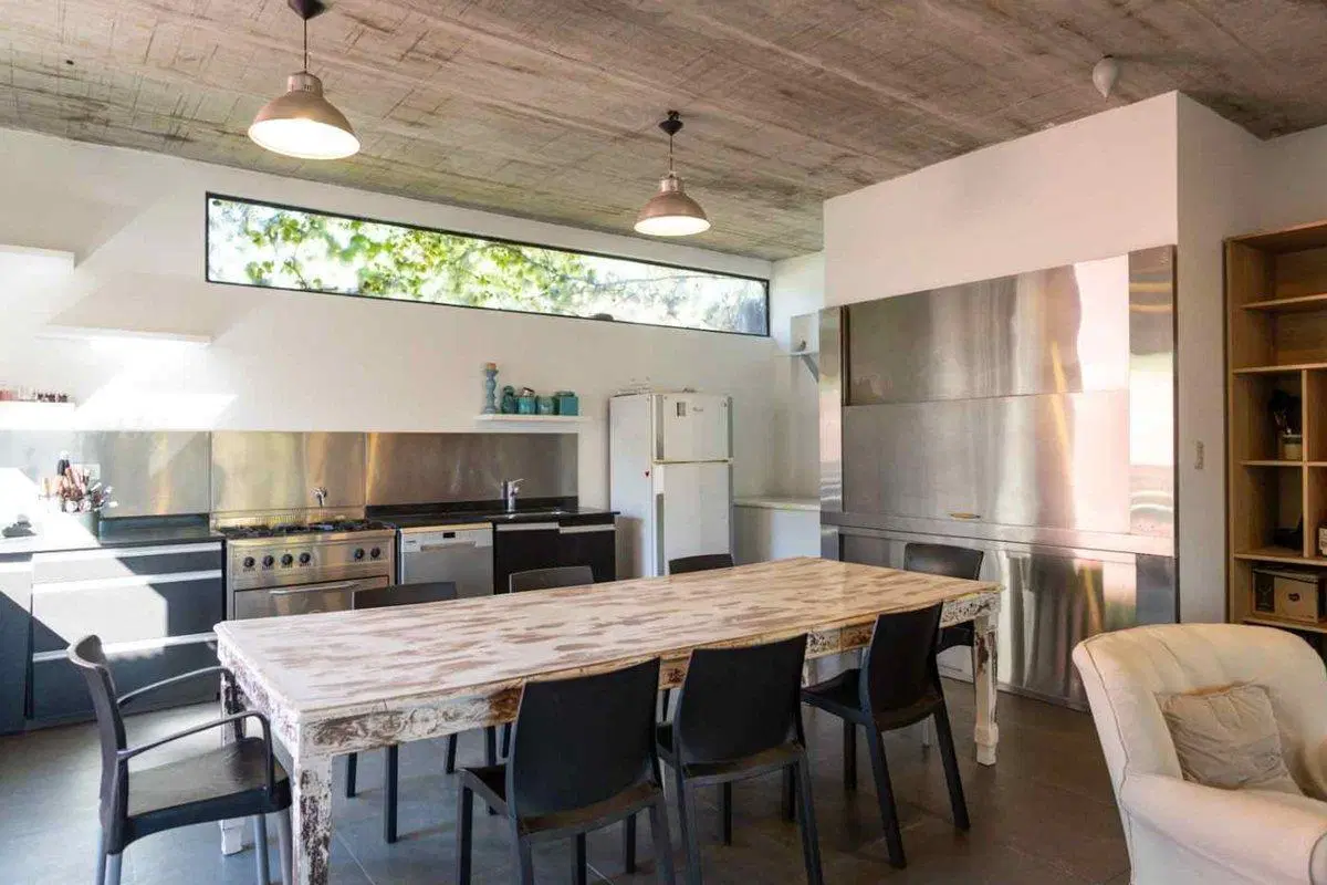 CASA EN VENTA GONNET 2