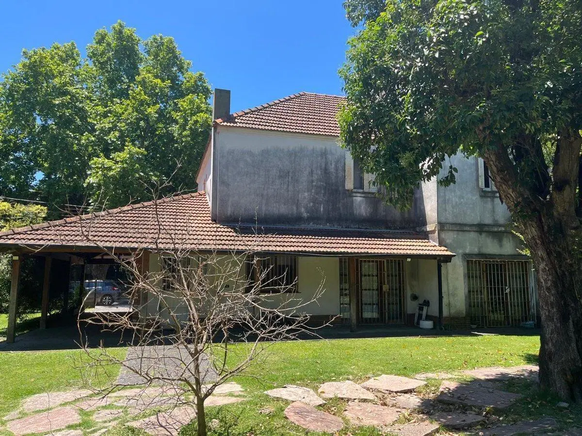 CASA EN VENTA CON PILETA, RANELAGH 5