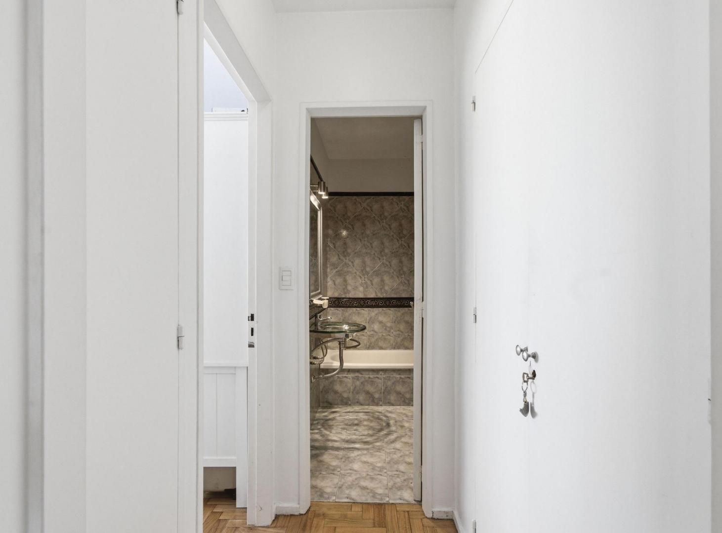 Foto de Venta 2 ambientes Belgrano Av. Monroe 2560+ escrit, imagen 3