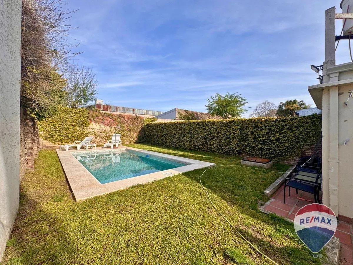 CASA EN VENTA EN LA PLATA 3