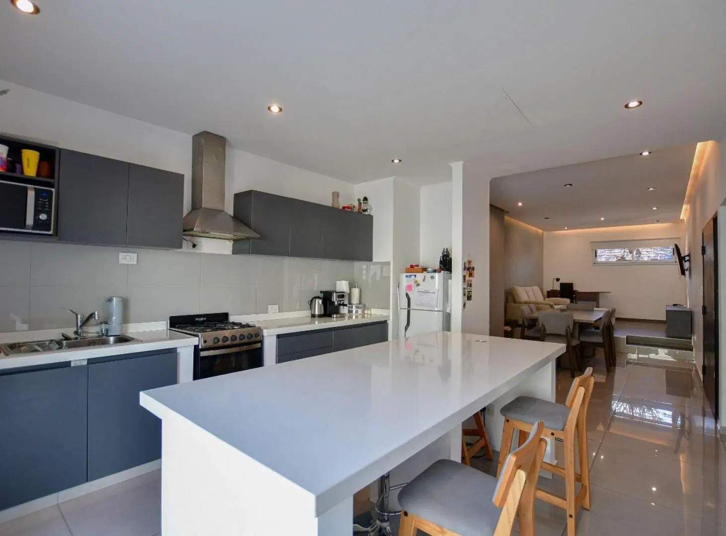 CASA EN VENTA LA PLATA 2