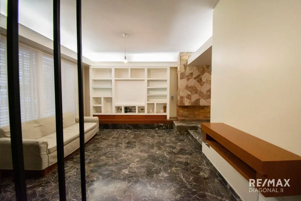 Casas en Venta en La Plata 5