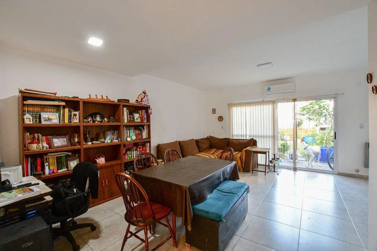 CASA EN VENTA LA PLATA 4