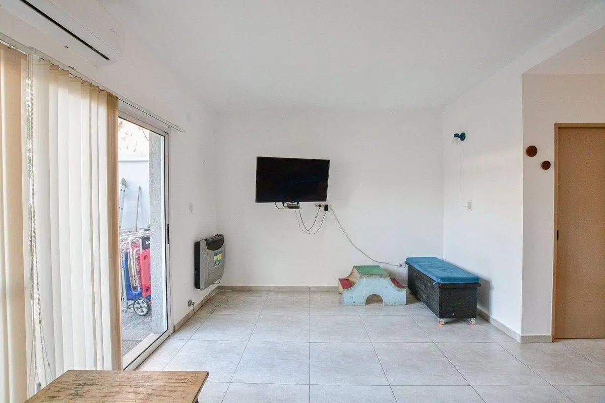 CASA EN VENTA LA PLATA 3