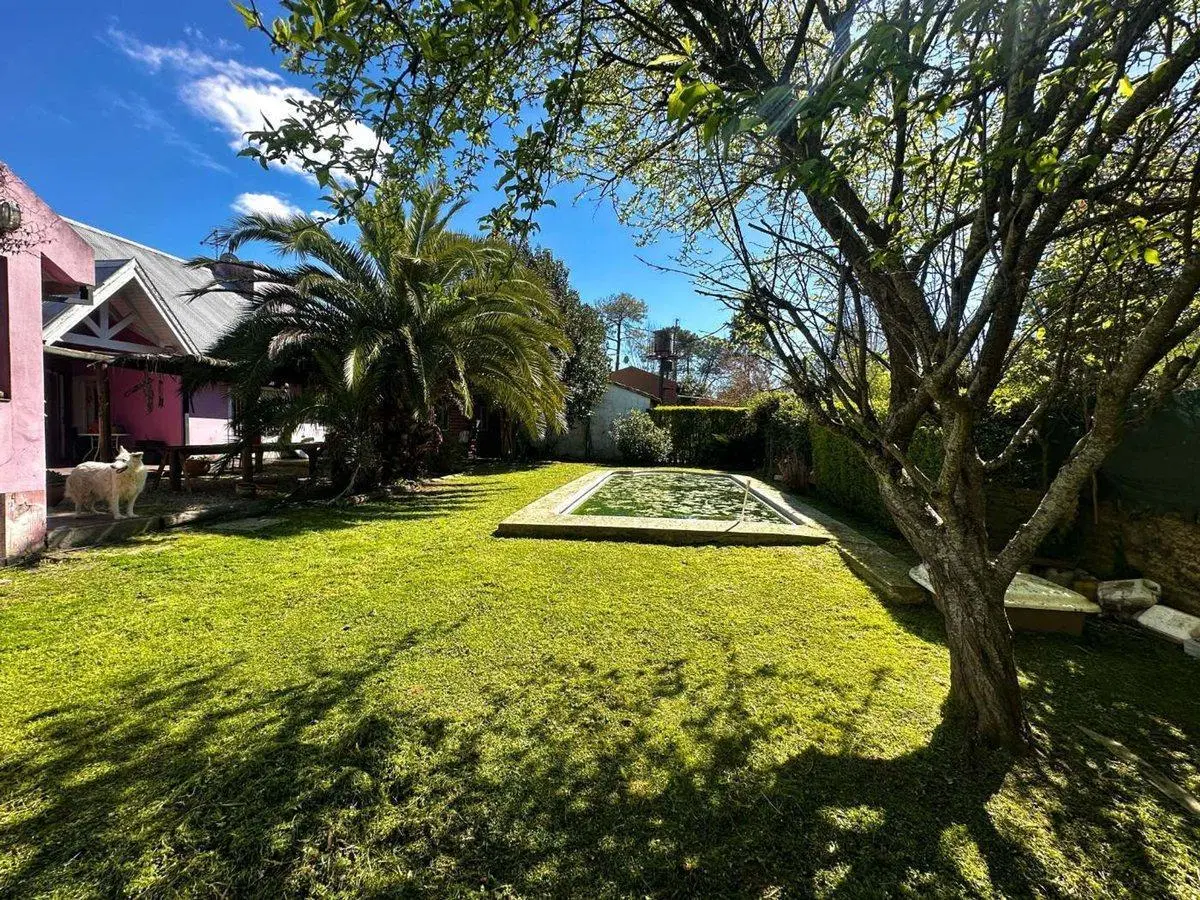 CASA EN VENTA BERAZATEGUI 2