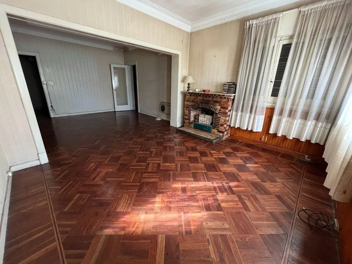 CASA EN VENTA QUILMES 4