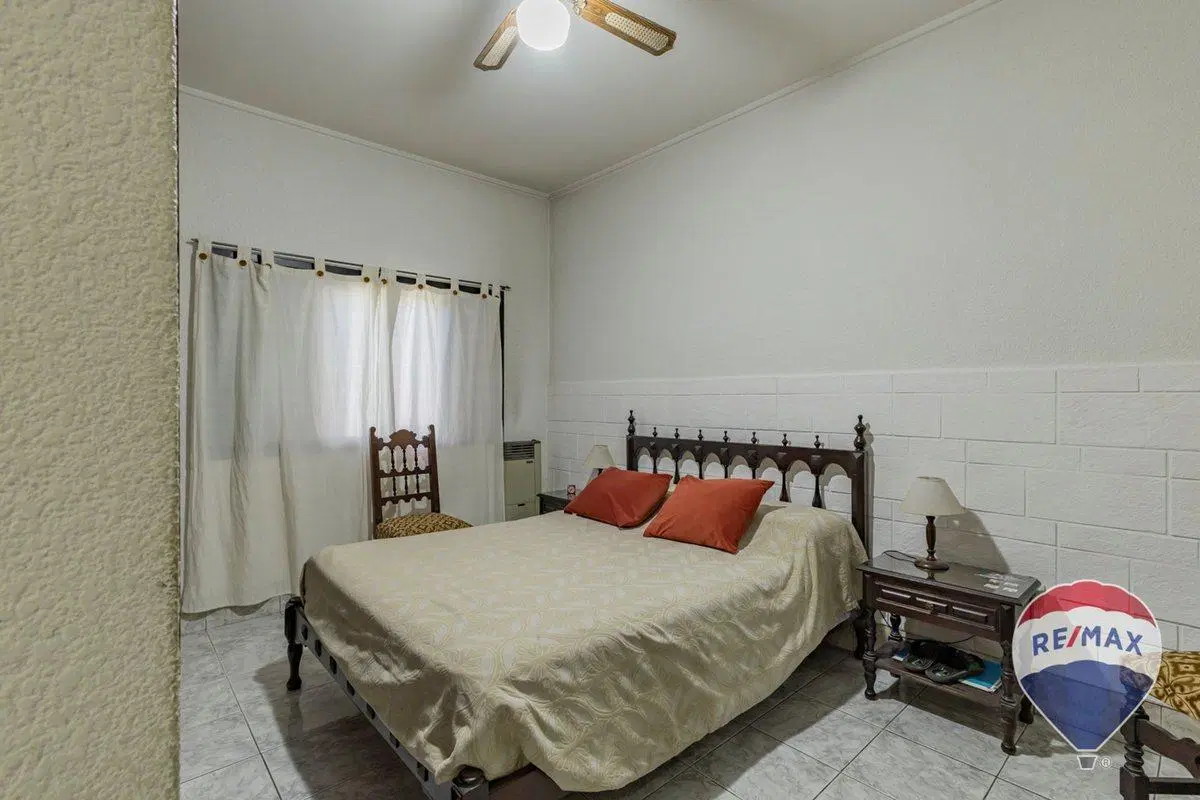 CASA EN VENTA EN LA PLATA 3