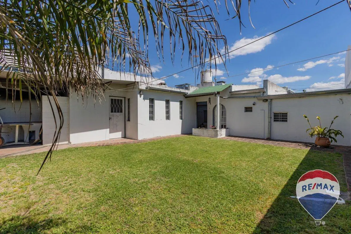 CASA EN VENTA EN LA PLATA 2