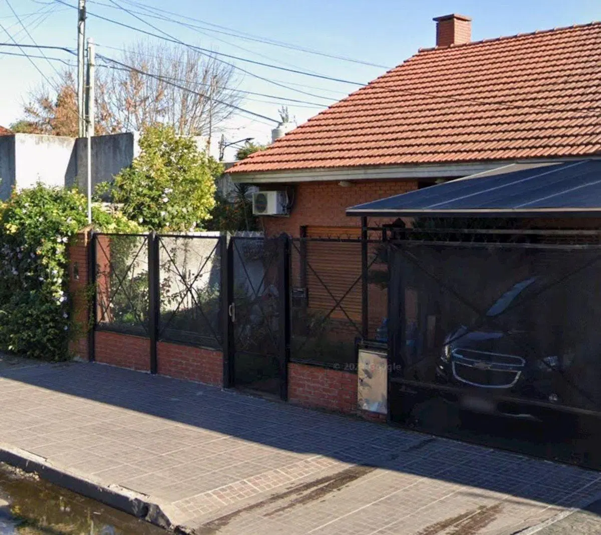 CASA TIPO CHALET EN VENTA,  LOMAS DE ZAMORA 5