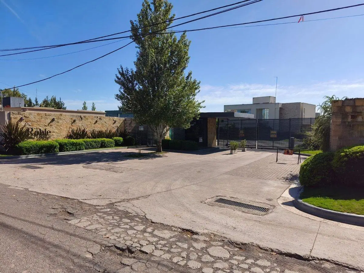 VENTA DE LOTE - BARRIO ROBLE BELL 5