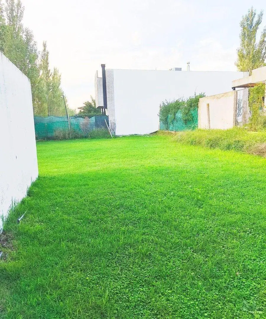 VENTA DE LOTE - BARRIO ROBLE BELL 2