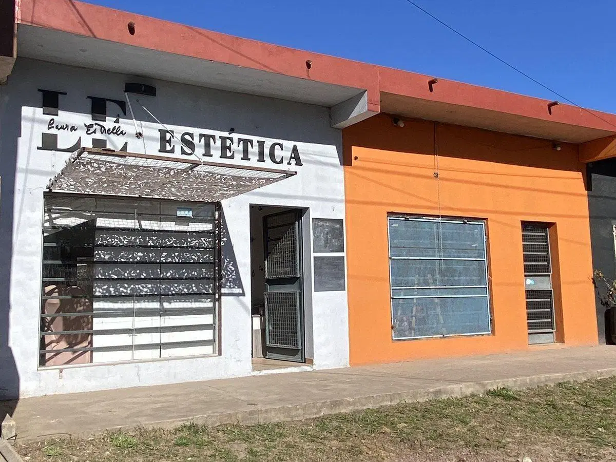 LOCAL COMERCIAL EN VENTA ARTURO SEGUI 4
