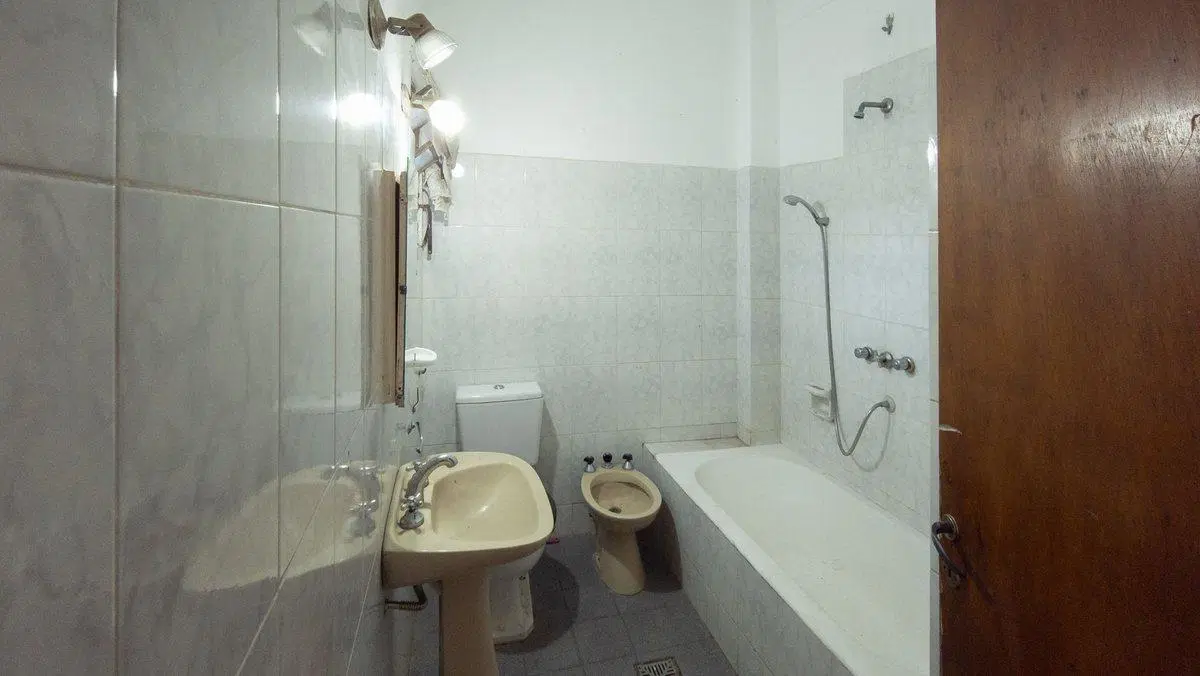Casa en Venta La Plata Los Hornos con Pileta 8