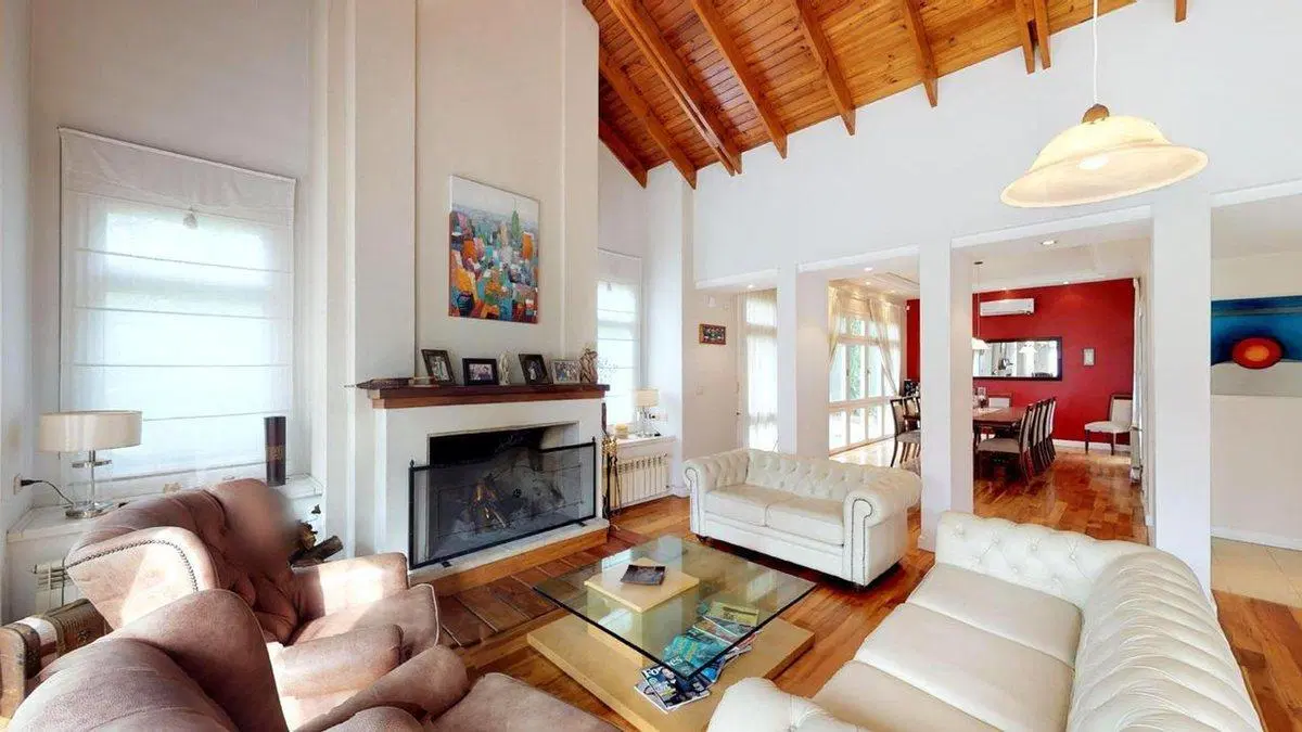 CASA EN VENTA CITY BELL 3