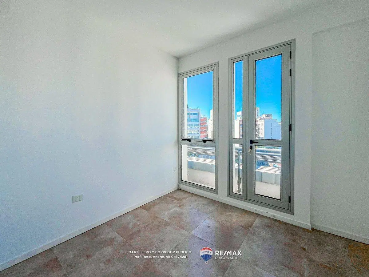DEPARTAMENTO EN VENTA LA PLATA 5