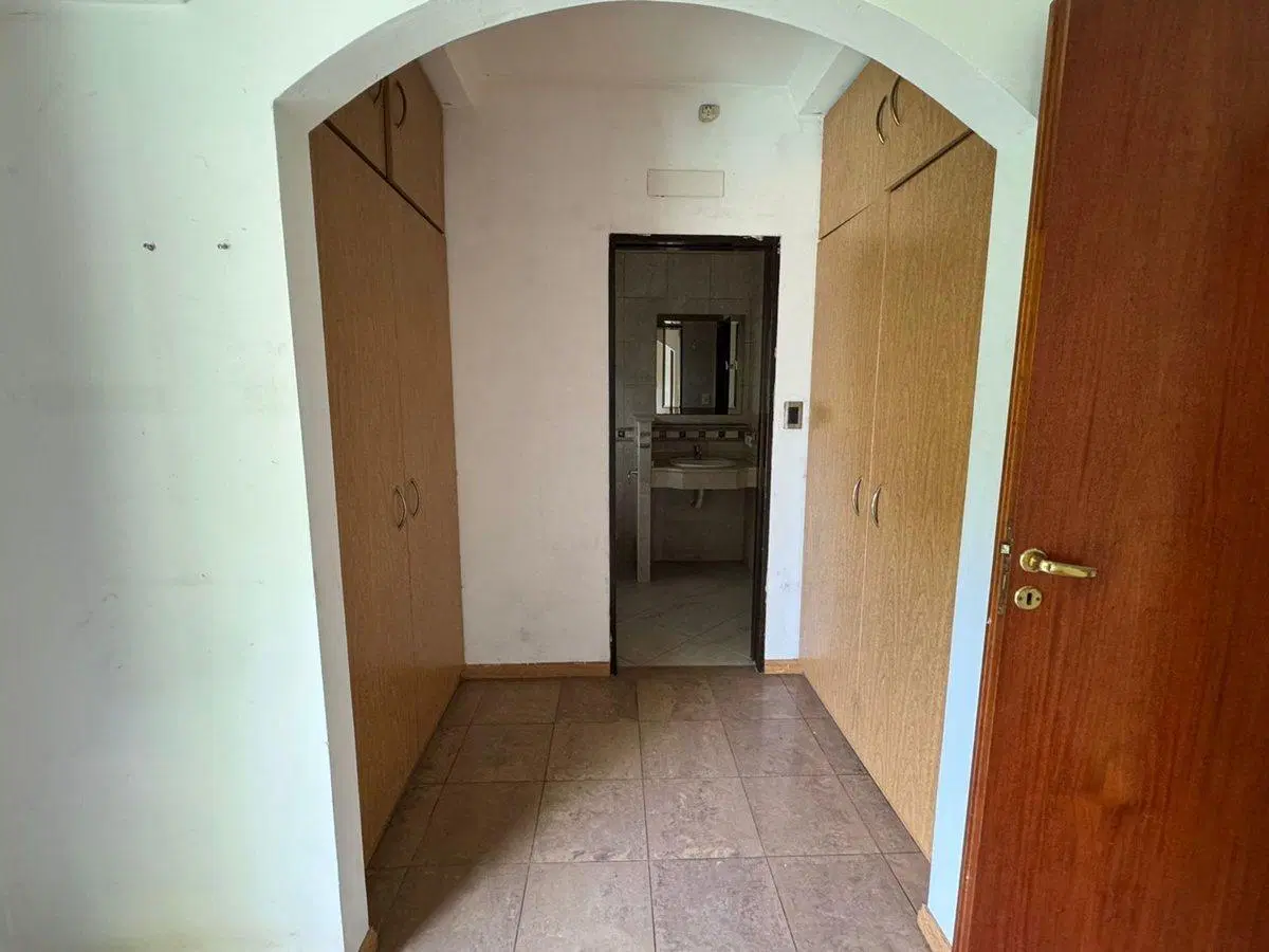 CASA EN VENTA BERAZATEGUI 3