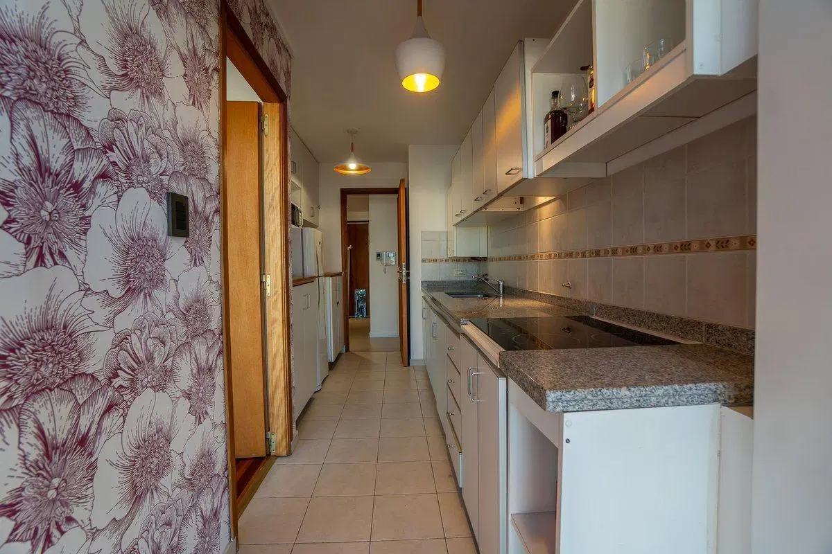 DEPARTAMENTO EN VENTA LA PLATA 5