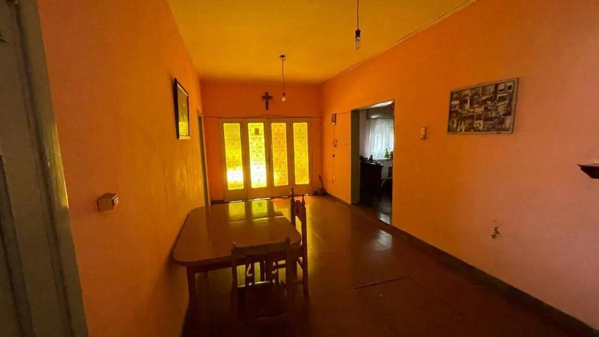Casa en venta en La Plata 5