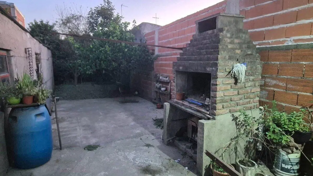CASA 4 ambientes EN VENTA en BOSQUES 5