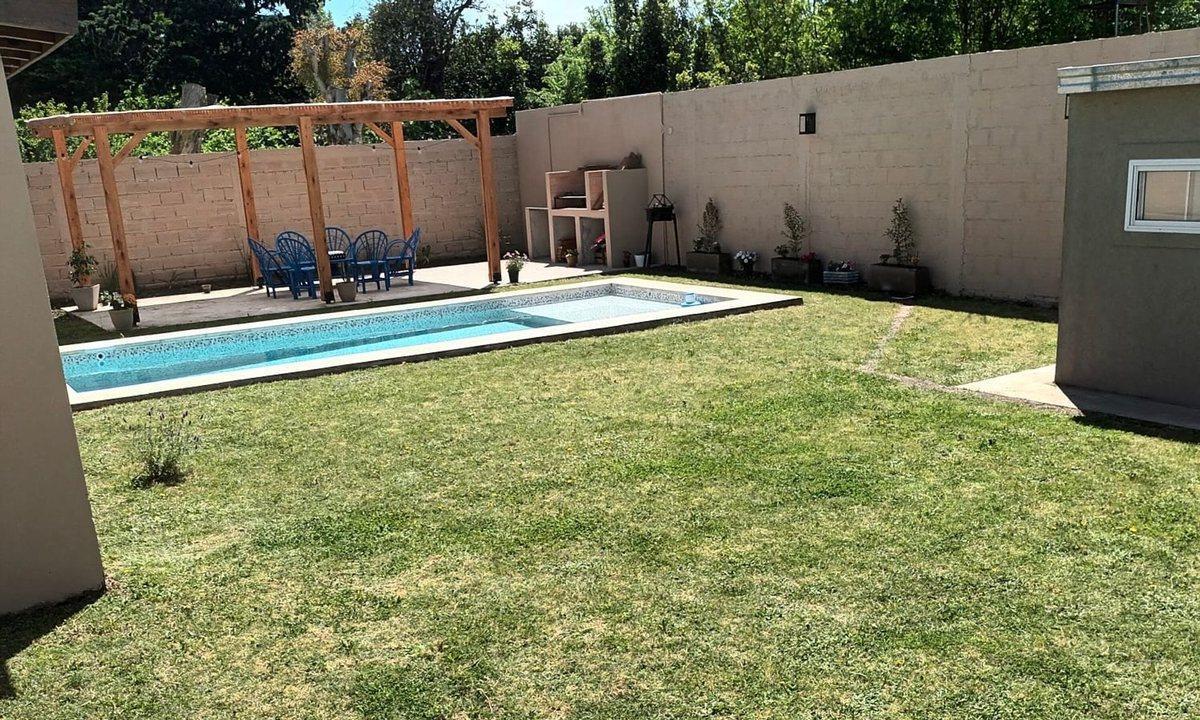 Casa quinta con pileta en La Plata