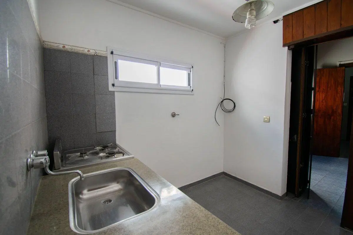 ALQUILER DE CASA 2 DORMITORIOS EN LA PLATA 4