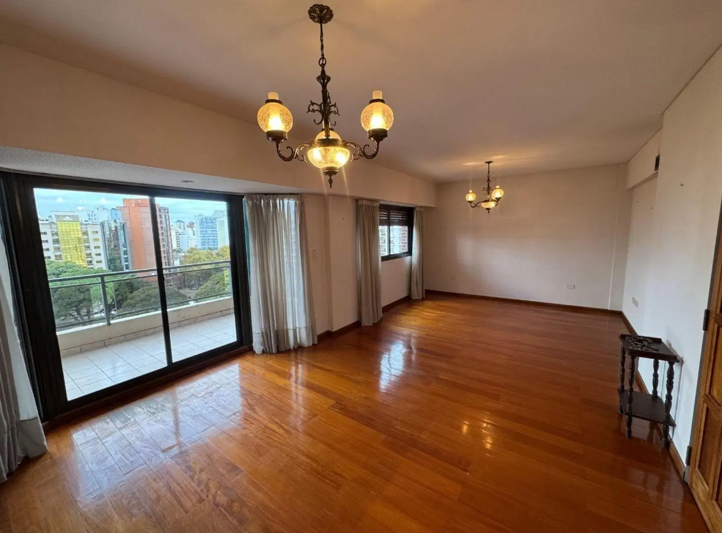 DEPARTAMENTO EN ALQUILER LA PLATA 4