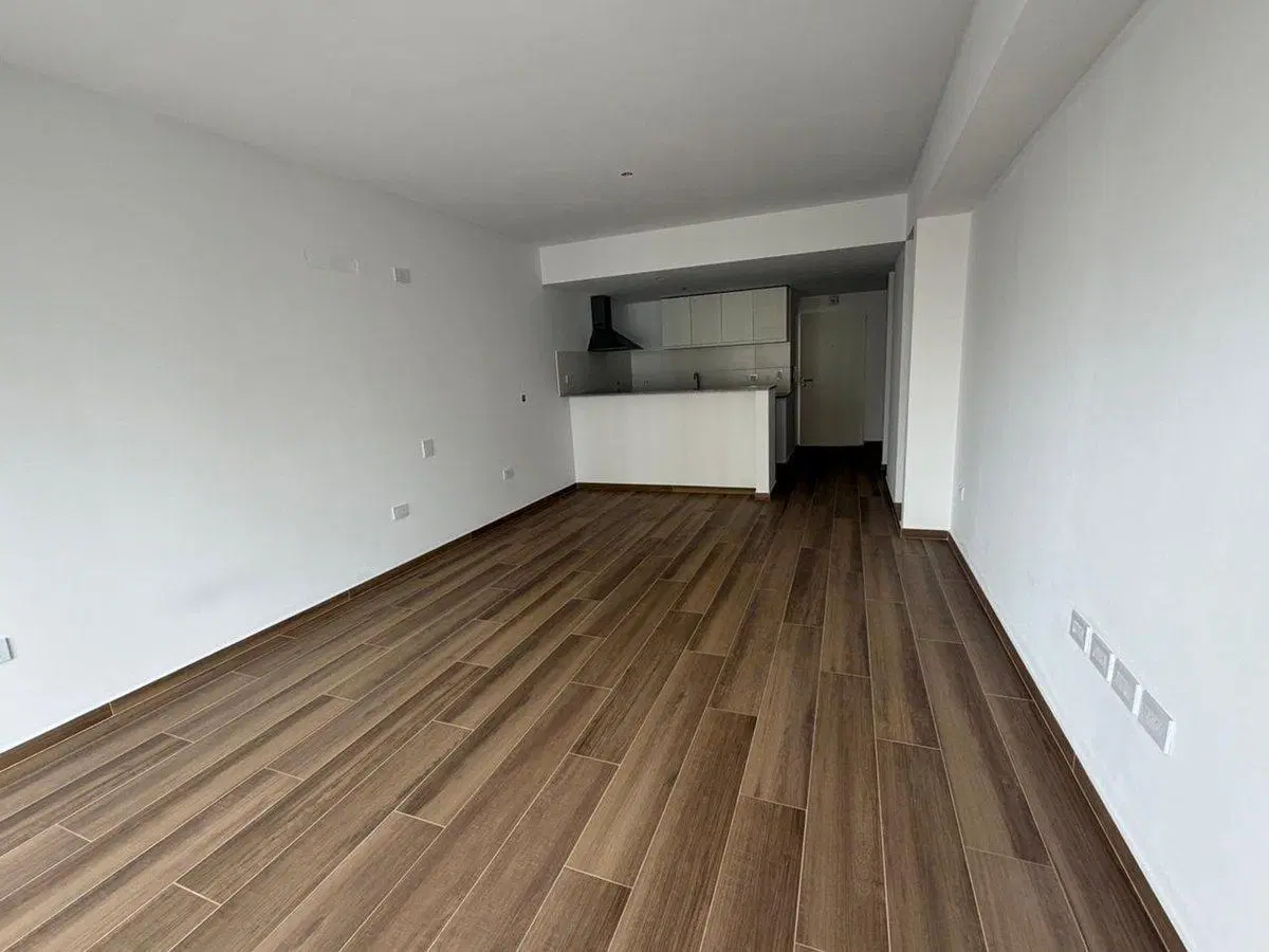 DEPARTAMENTO MONOAMBIENTE. VENTA. LA PLATA 3