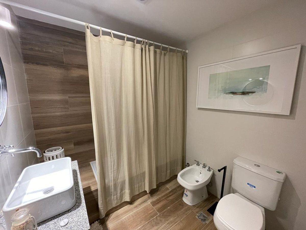Foto de MONOAMBIENTE EN VENTA LA PLATA POZO, imagen 2