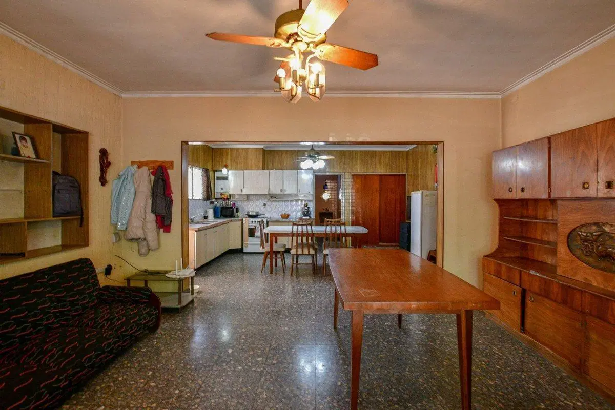 CASA EN VENTA LA PLATA 2