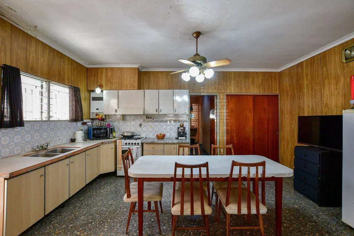 CASA EN VENTA LA PLATA 5