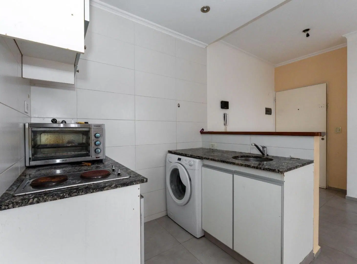 VENTA MONOAMBIENTE DIVISIBLE 41M2 FLORESTA 5