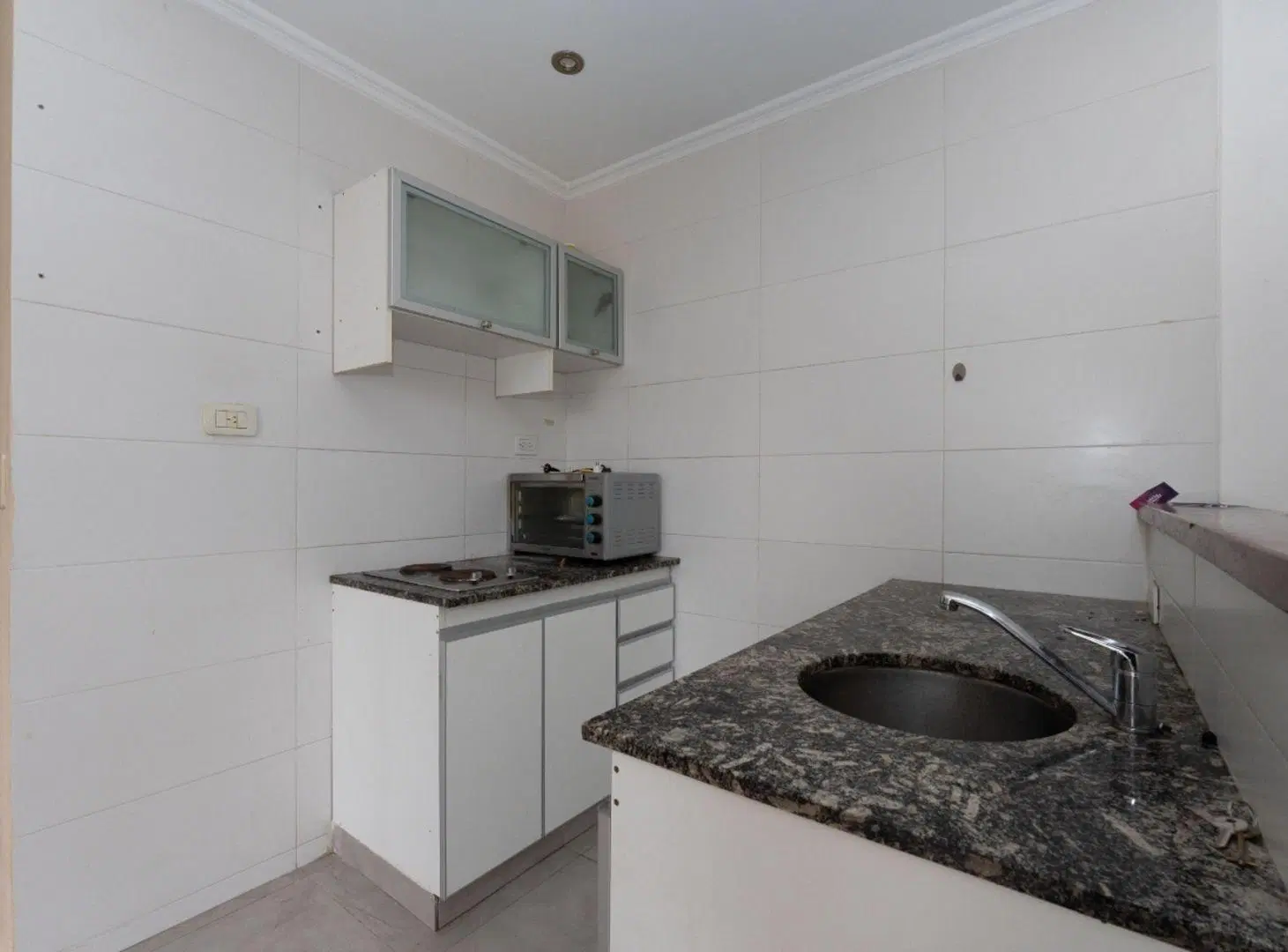 VENTA MONOAMBIENTE DIVISIBLE 41M2 FLORESTA 3