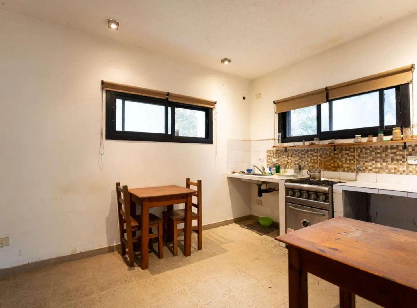 CASA EN VENTA EN CITY BELL 5