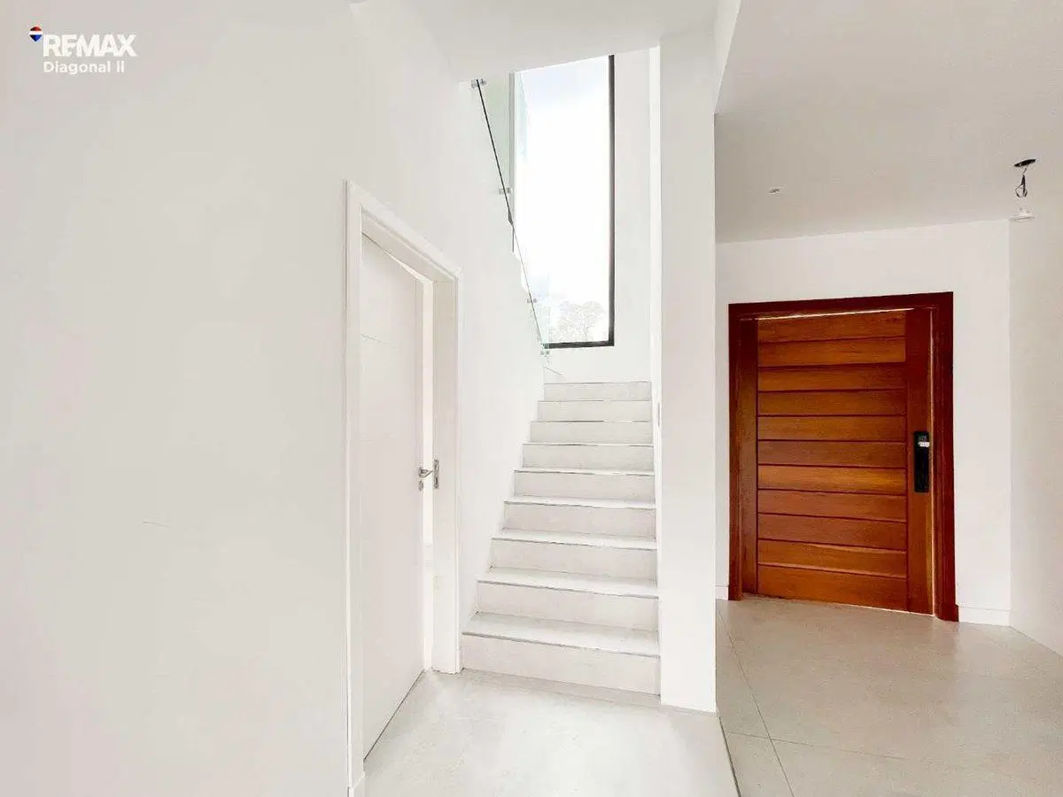 CASA EN VENTA, GREENVILLE, 5 DORM. HUDSON 3