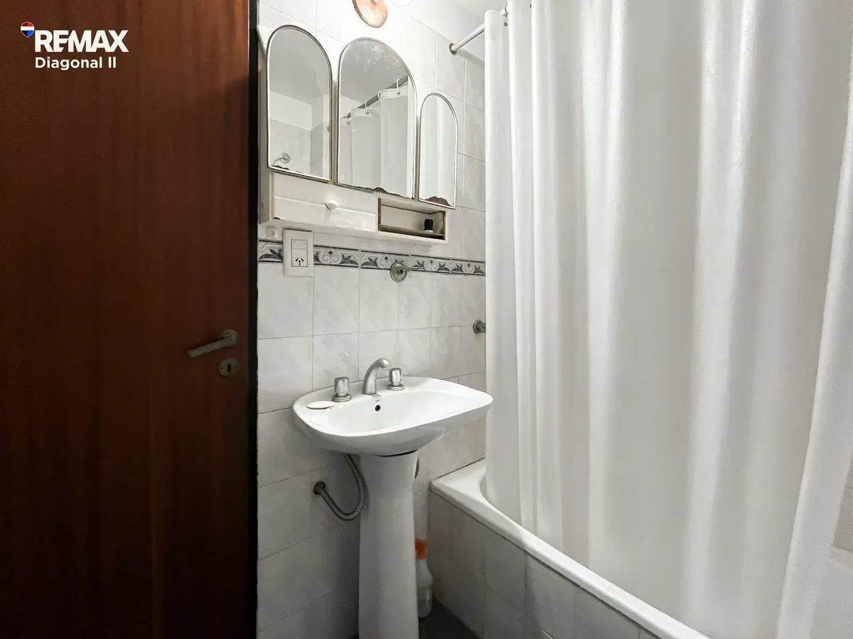 Departamento en venta 1 dorml. La Plata. 3