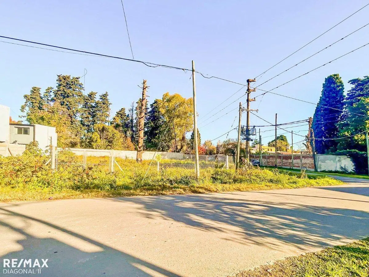 LOTE EN VENTA ENTRE CAMINOS – CITY BELL 4