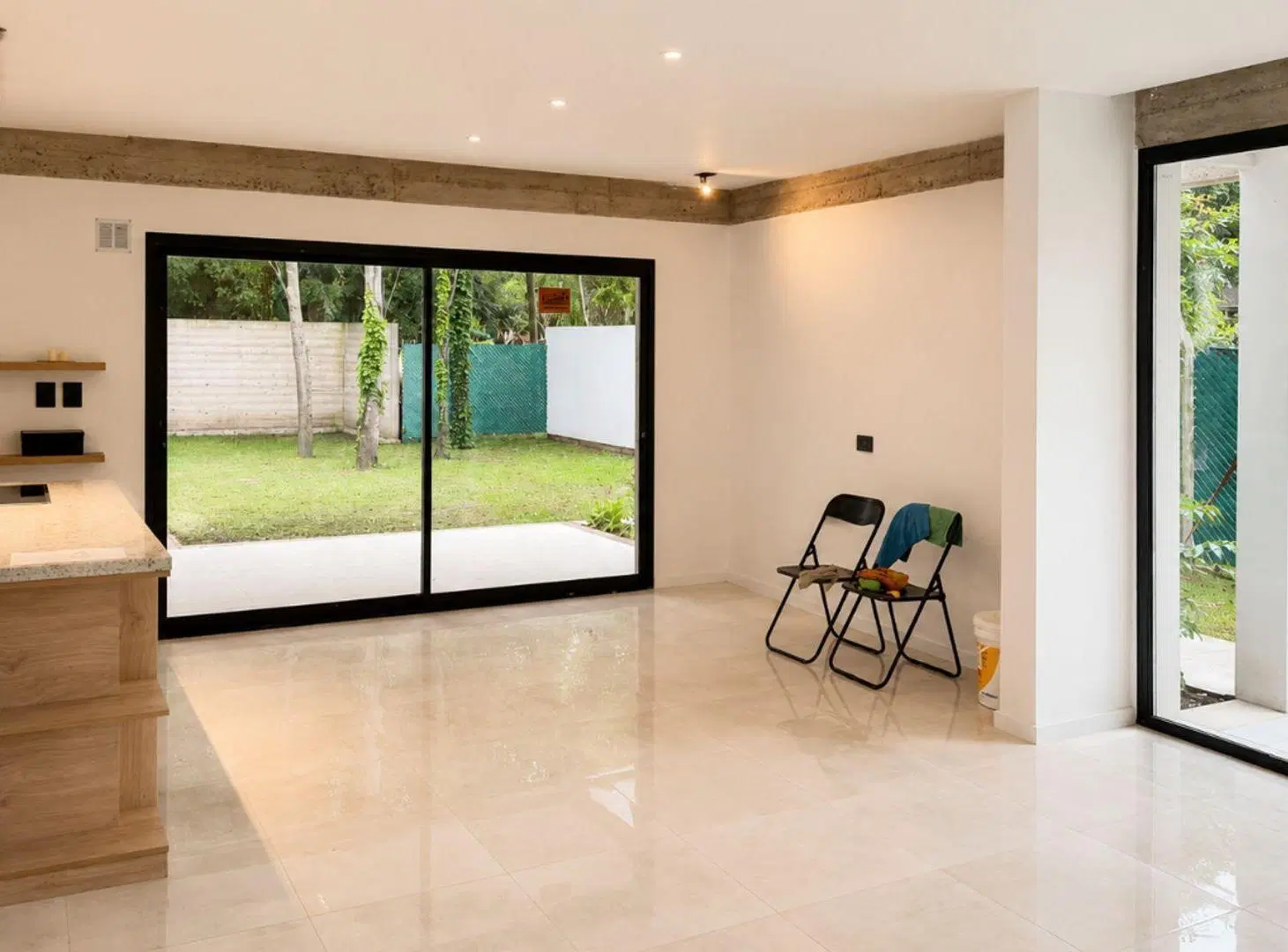 CASA A ESTRENAR EN VENTA EN CITY BELL 3