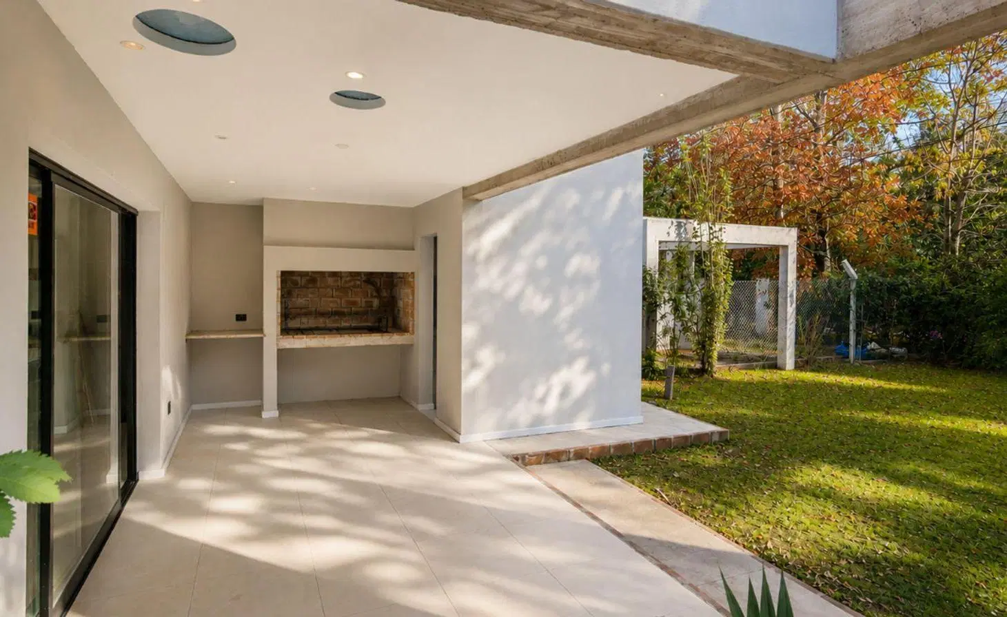 CASA A ESTRENAR EN VENTA EN CITY BELL 2