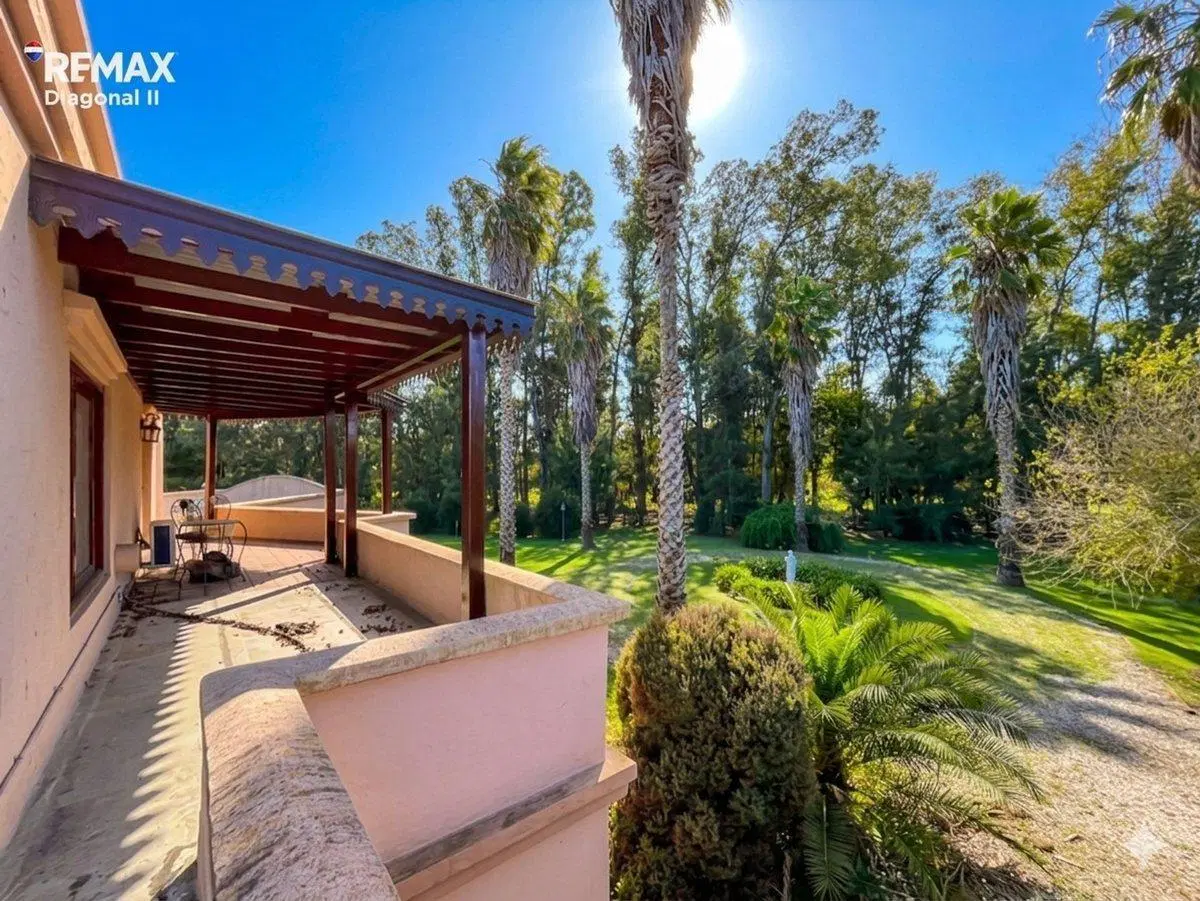 Casa en venta. 4 dorm. Campos de Roca I 5