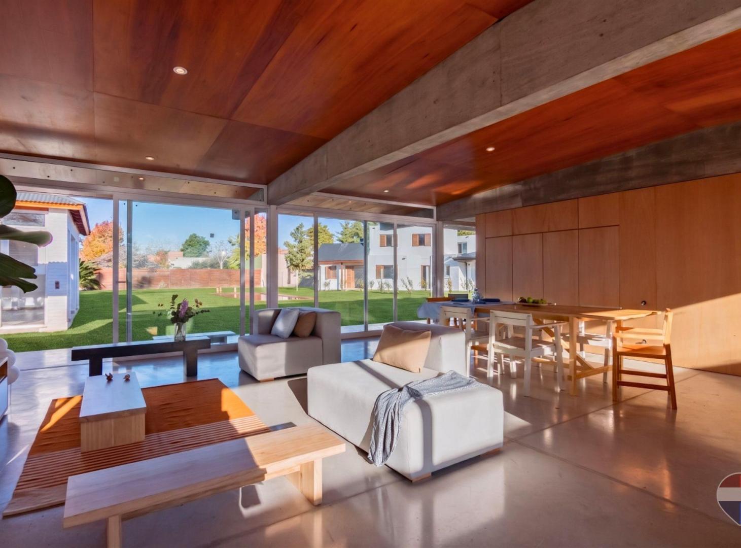 Casa en venta a estrenar en La Plata