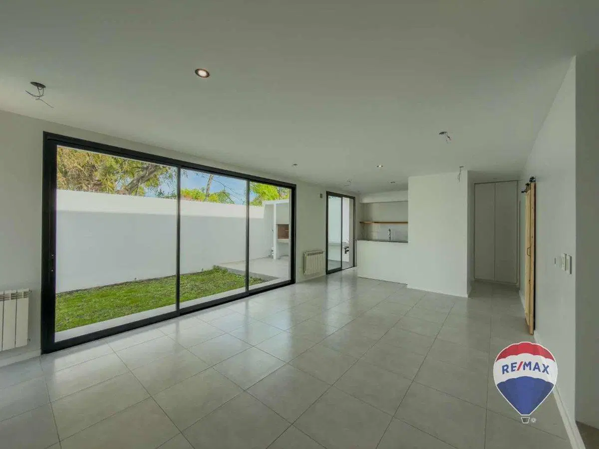 CASAS EN VENTA EN VILLA CASTELLS 4