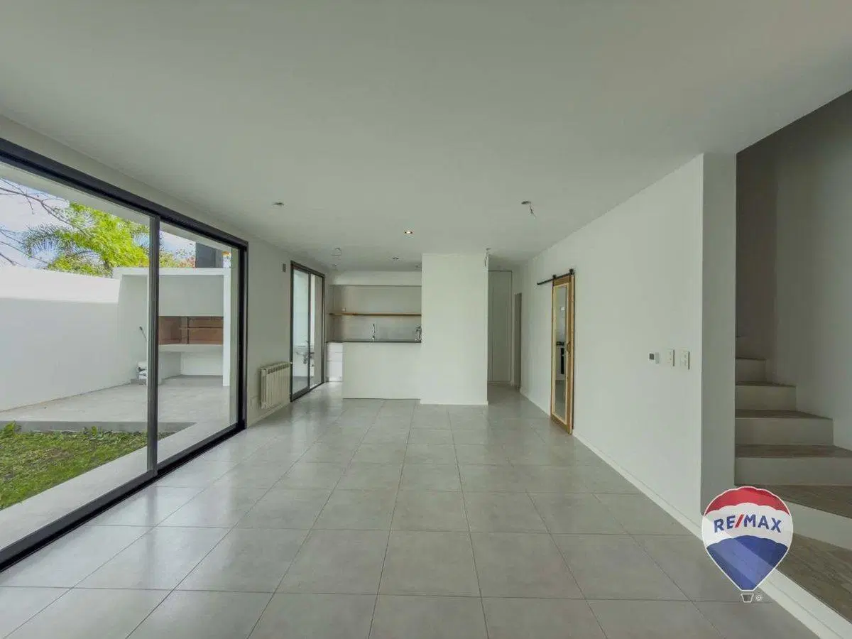 CASAS EN VENTA EN VILLA CASTELLS 5