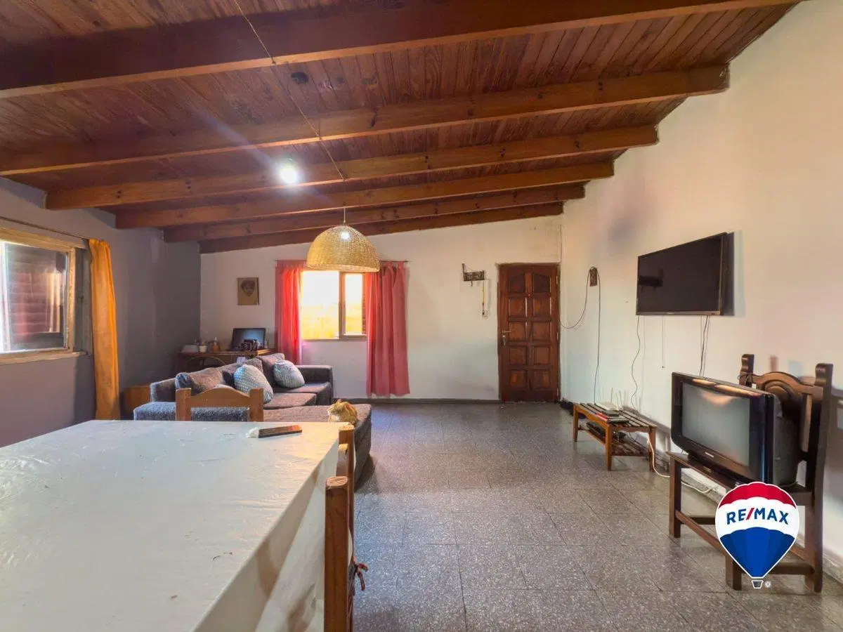 CASA EN VENTA EN CITY BELL DOS DORMITORIOS 2
