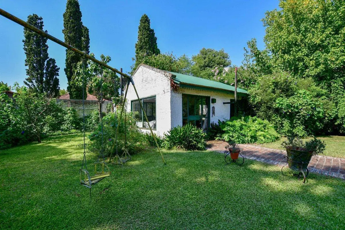 CASAS EN VENTA CITY BELL ENTRE CAMINOS 4