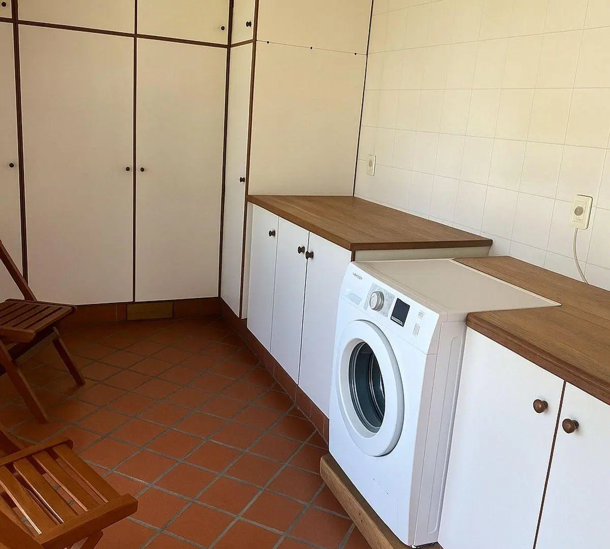 CASA VENTA QUILMES CENTRO 6 AMBIENTES COCHERA 8